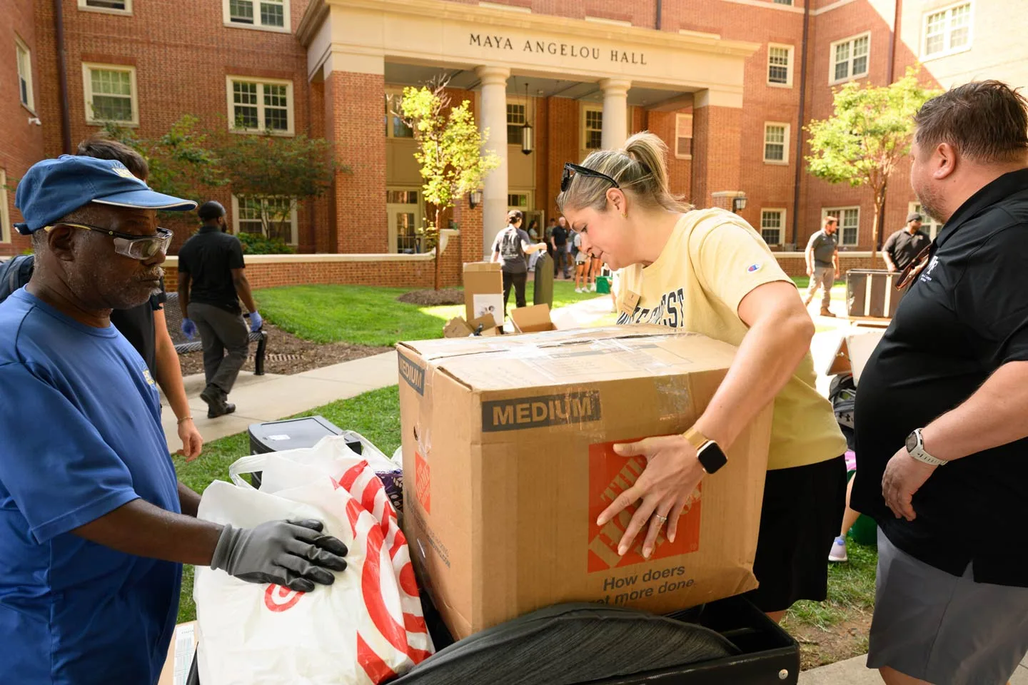Wake Forest University faculty, staff, and students help incoming students move-in to the residence halls.